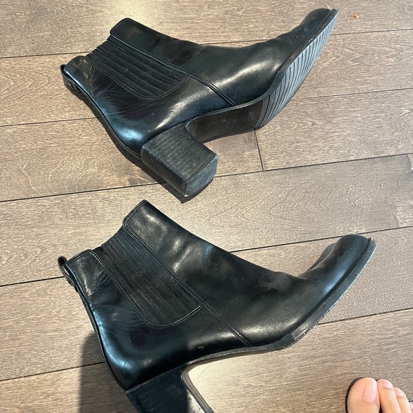 Bally Boots - Picture 2 of 4